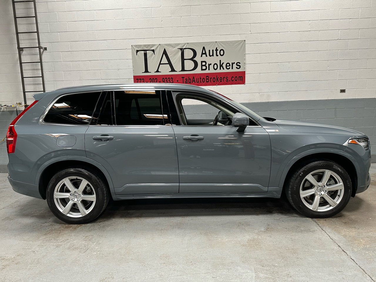 Volvo XC90 B5 AWD Core 7-Seater 2023