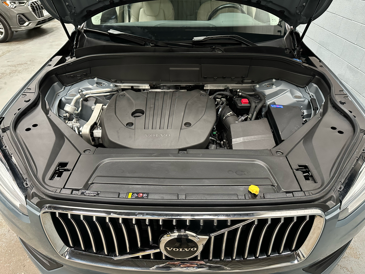 Volvo XC90 B5 AWD Core 7-Seater 2023