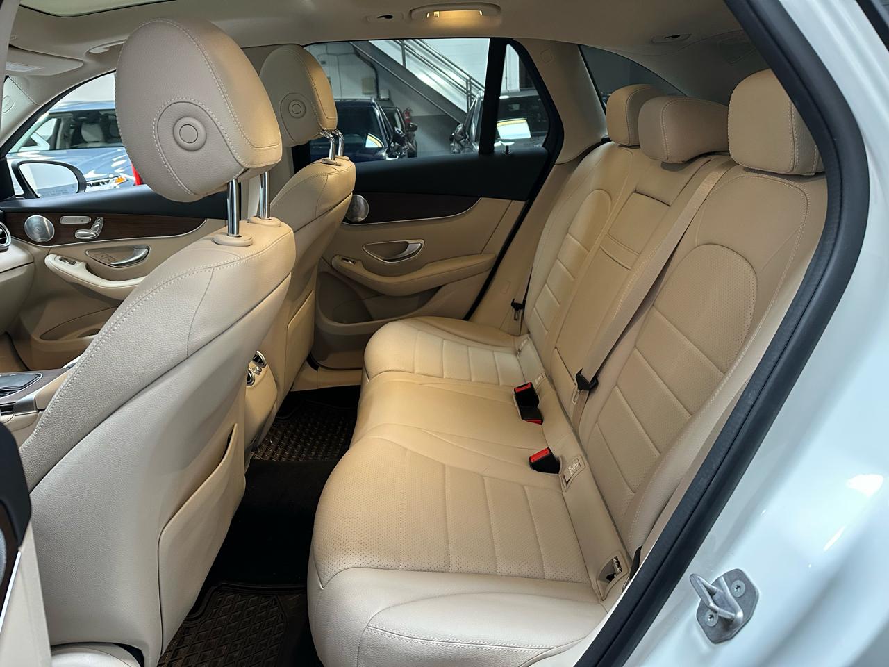 Mercedes-Benz GLC GLC 300 4MATIC SUV 2020