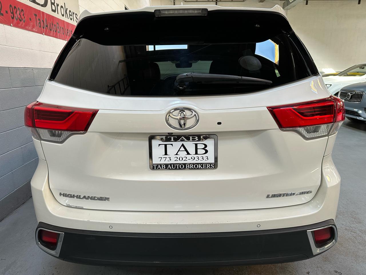 Toyota Highlander Limited V6 4WD 2017