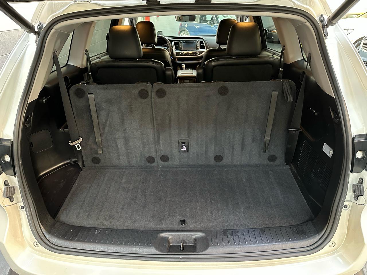 Toyota Highlander Limited V6 4WD 2017