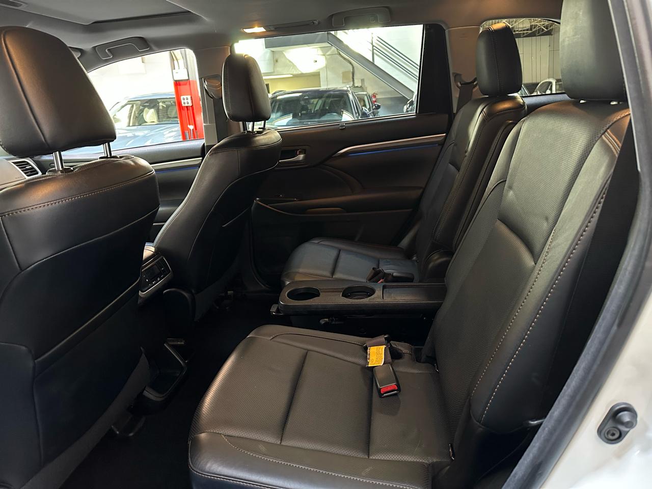 Toyota Highlander Limited V6 4WD 2017