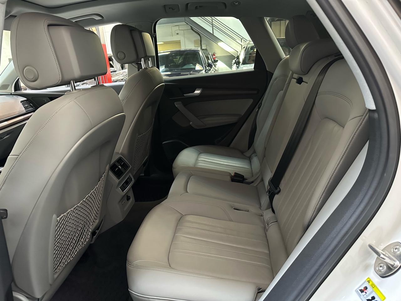 Audi Q5 Premium Plus 45 TFSI quattro 2021