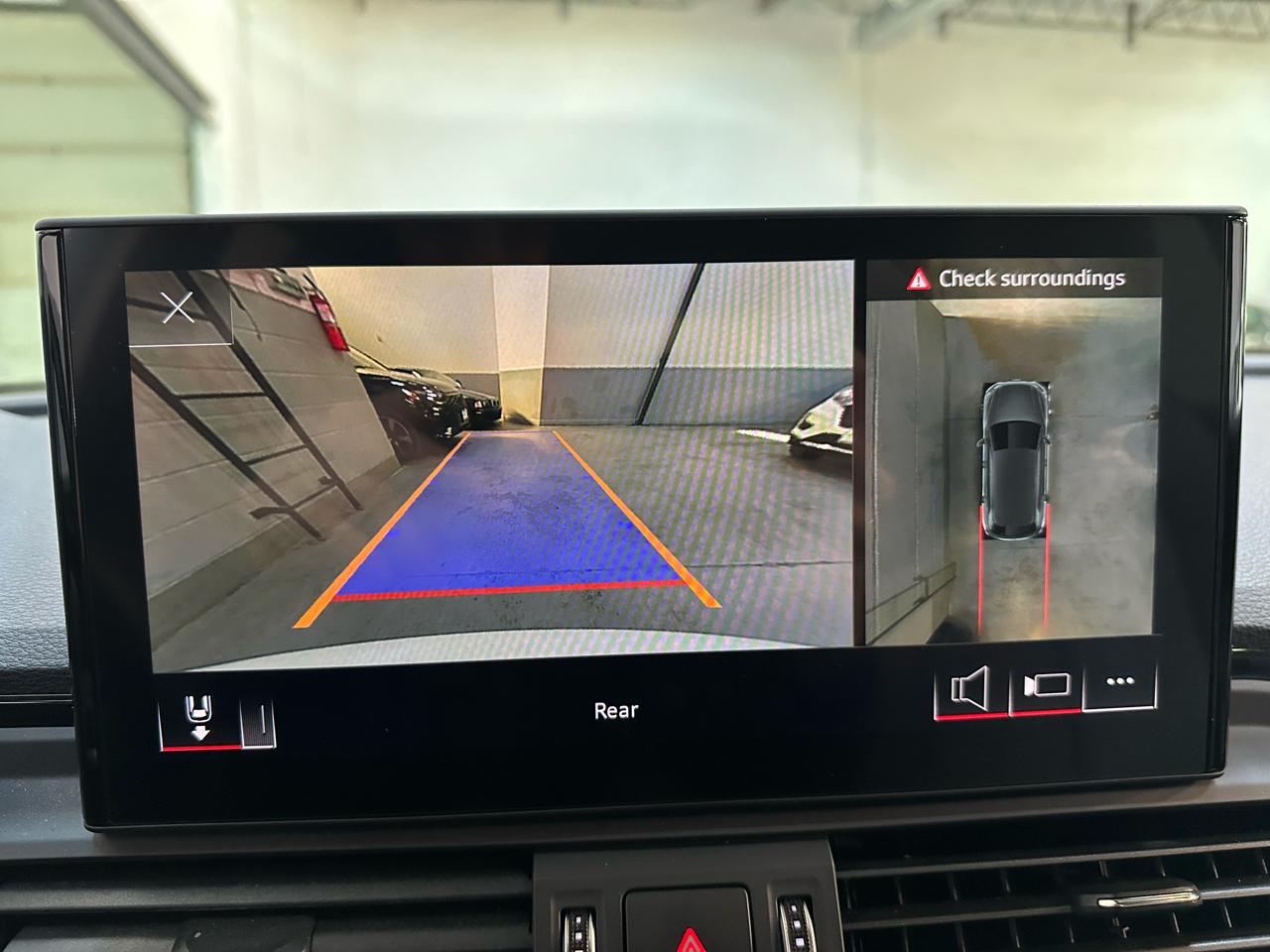 Audi Q5 Premium Plus 45 TFSI quattro 2021