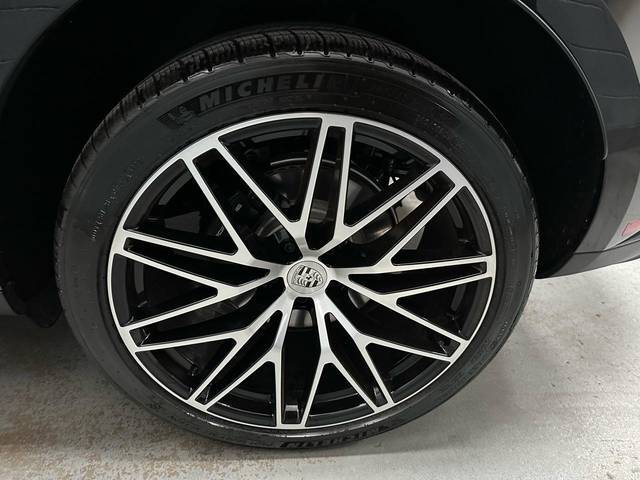 Porsche Macan AWD 2023