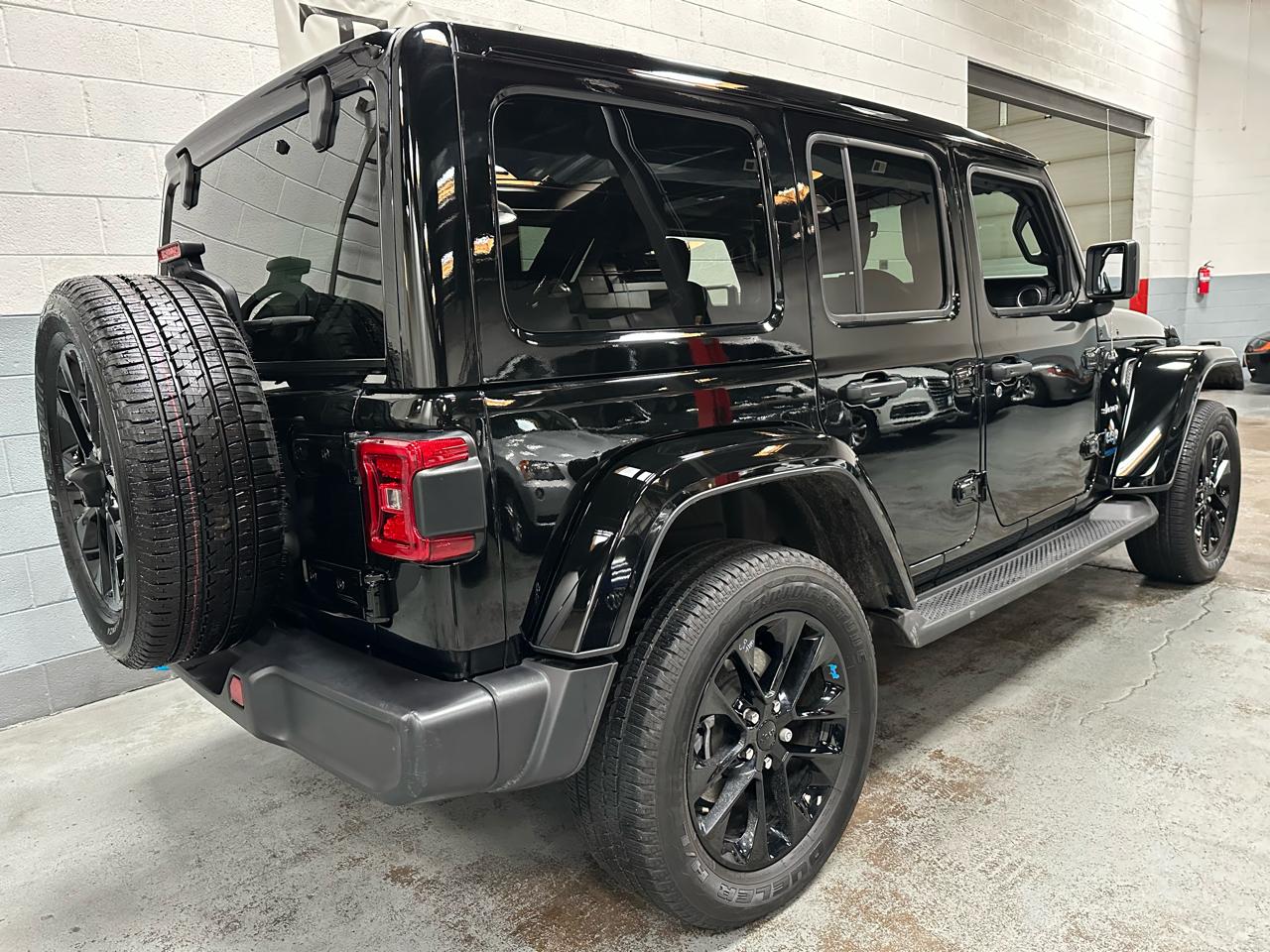 Jeep Wrangler 4xe Unlimited Sahara 4x4 2022