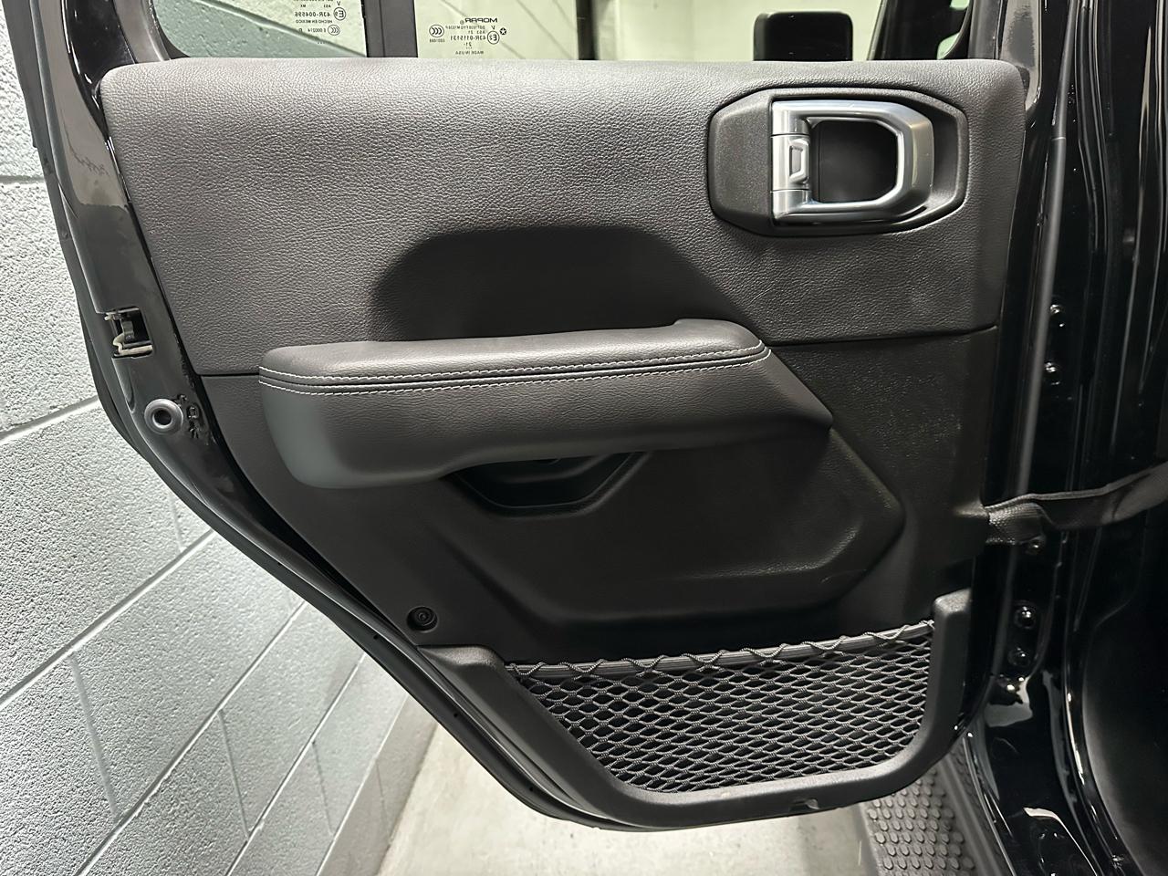 Jeep Wrangler 4xe Unlimited Sahara 4x4 2022