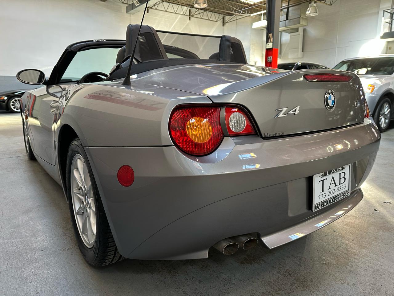 BMW Z4 2dr Roadster 2.5i 2004