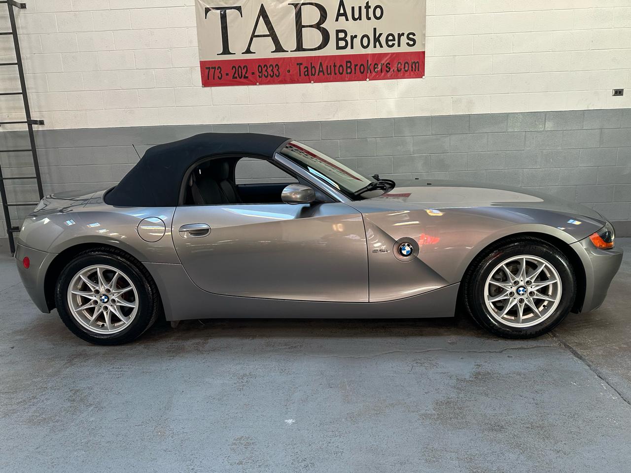 BMW Z4 2dr Roadster 2.5i 2004