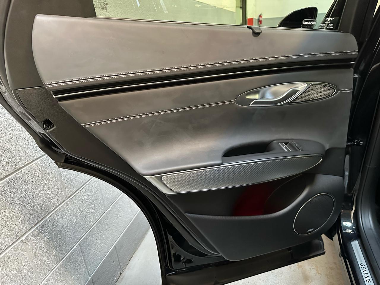 Genesis GV70 2.5T Sport Prestige 2025