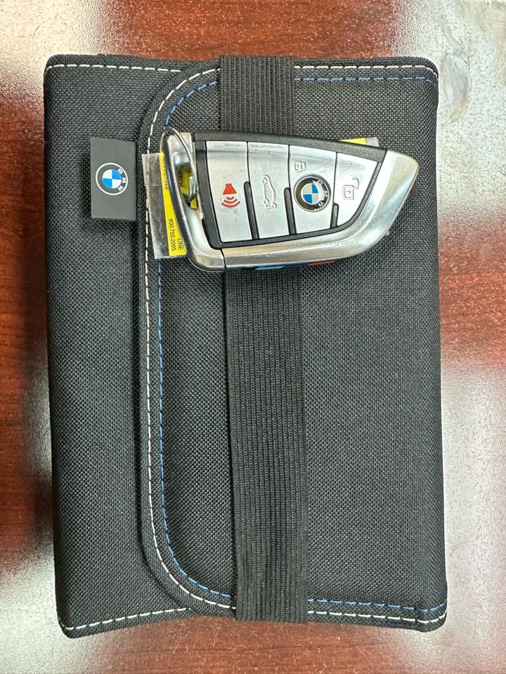 BMW X7 M50i Sports Activity Vehicle 2022