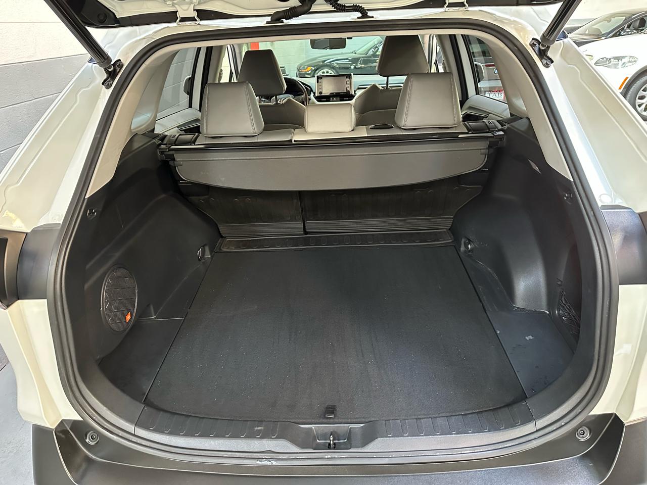 Toyota RAV4 Hybrid Limited AWD (Natl) 2021