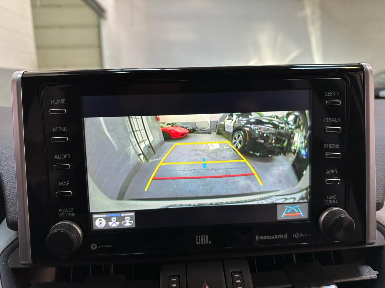 Toyota RAV4 Hybrid Limited AWD (Natl) 2021