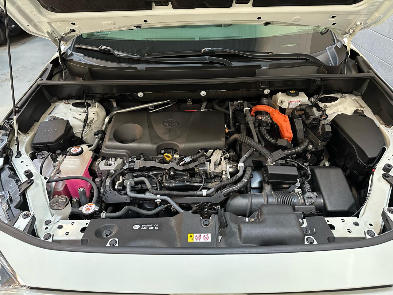 Toyota RAV4 Hybrid Limited AWD (Natl) 2021