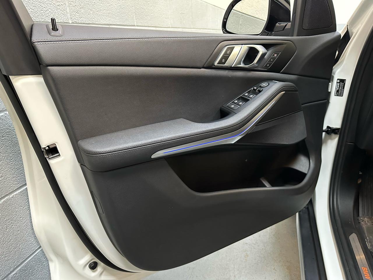 BMW X5 xDrive40i Sports Activity Vehicle 2022