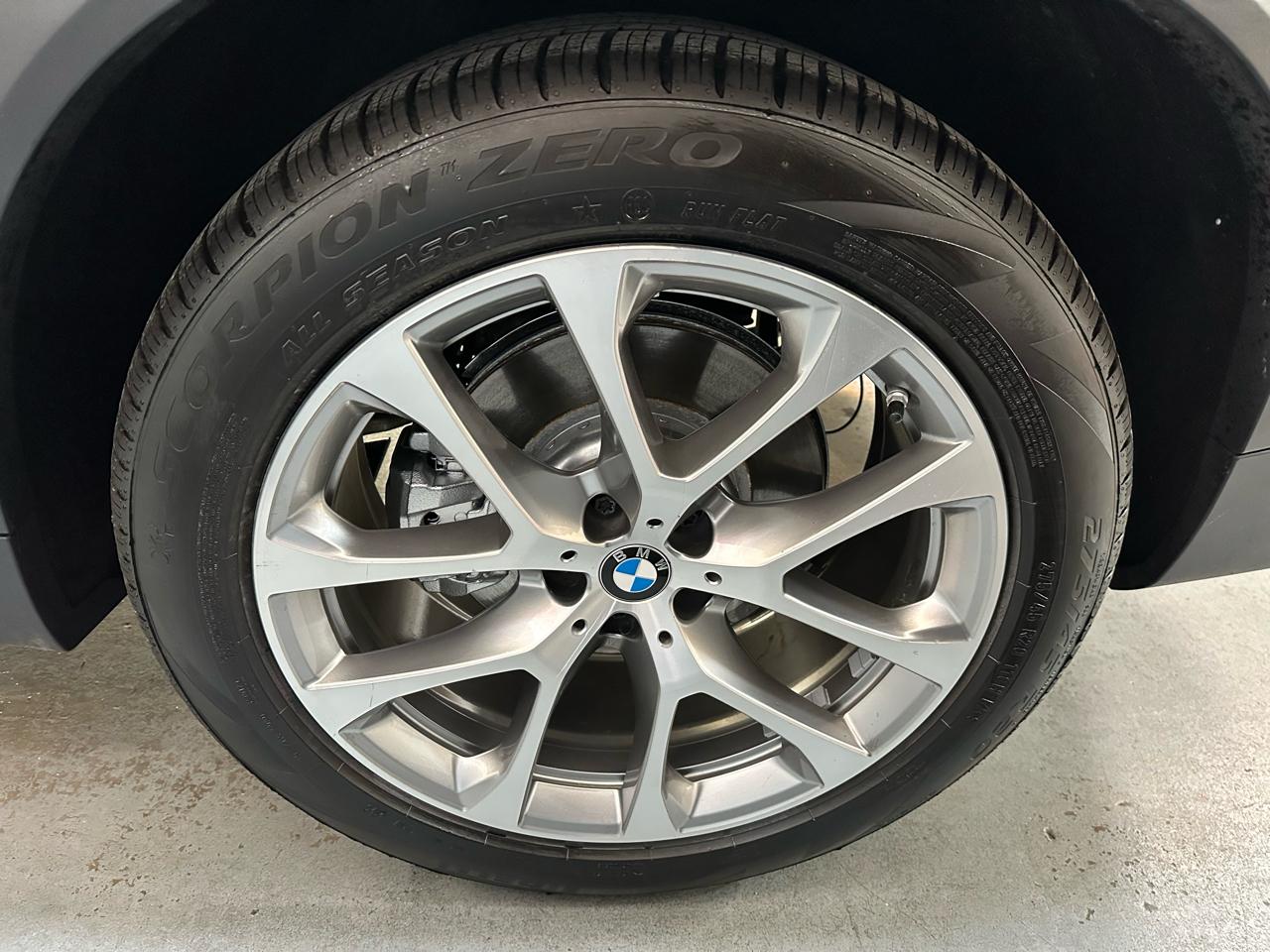 BMW X5 xDrive40i Sports Activity Vehicle 2022