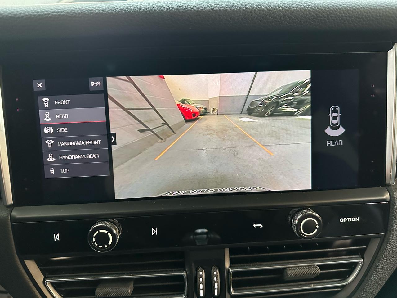 Porsche Macan AWD 2023