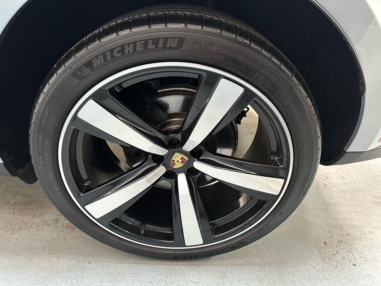 Porsche Macan AWD 2023