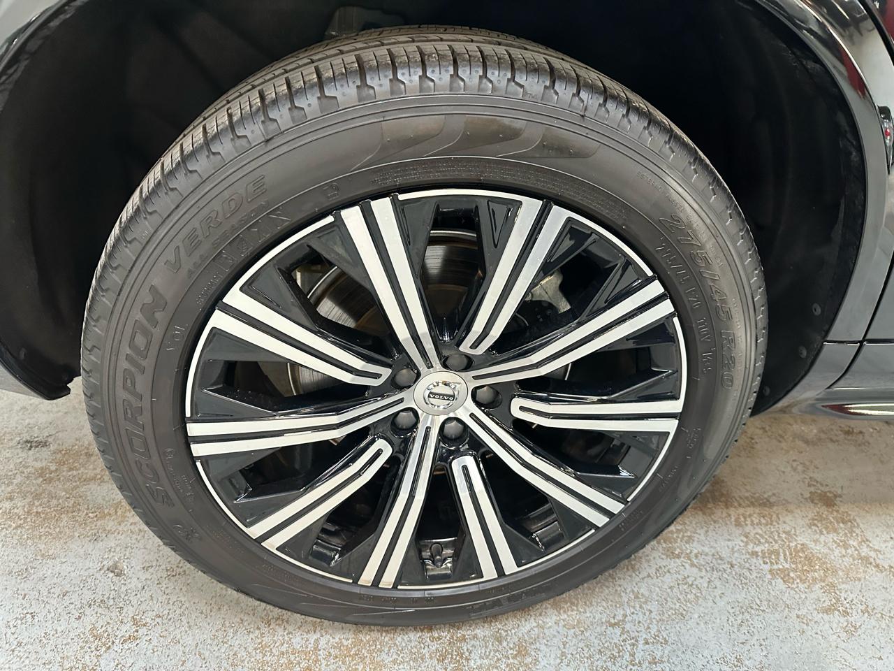 Volvo XC90 B5 AWD Core 7-Seater 2025