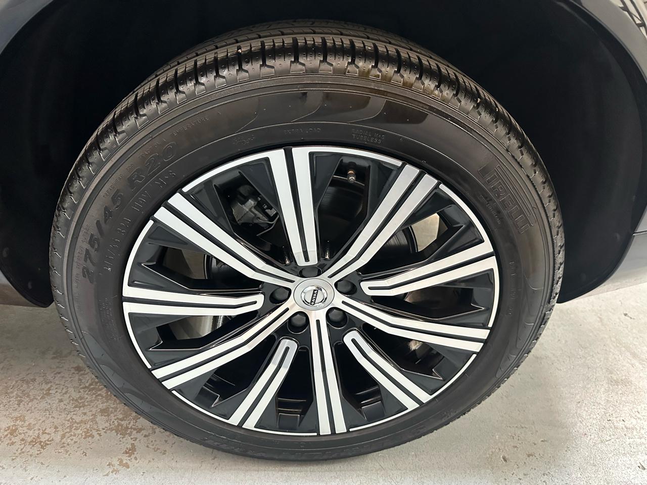 Volvo XC90 B5 AWD Core 7-Seater 2025