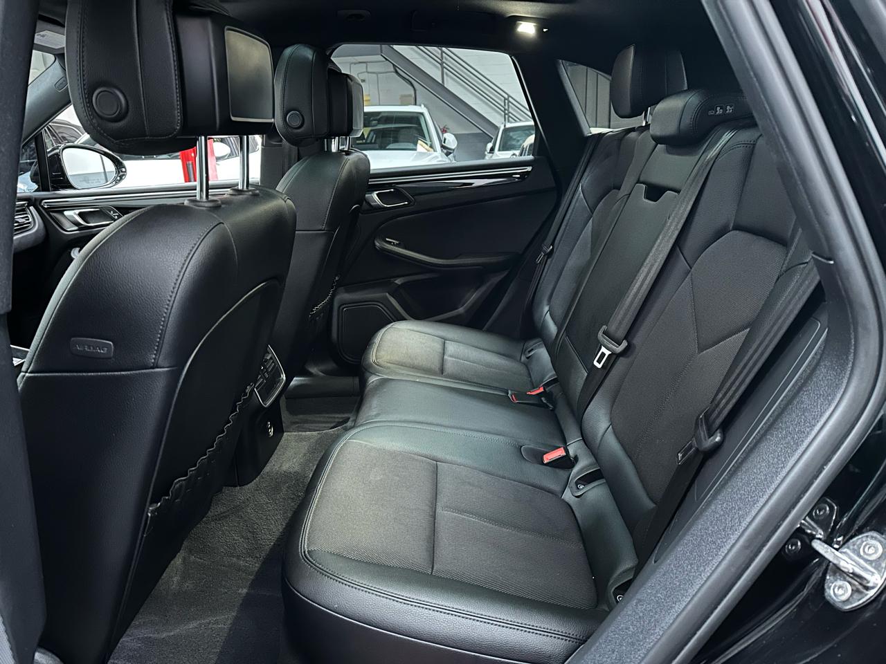 Porsche Macan AWD 2023