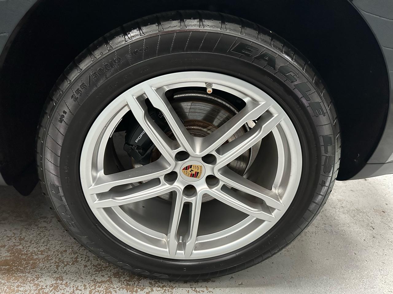 Porsche Macan AWD 2023