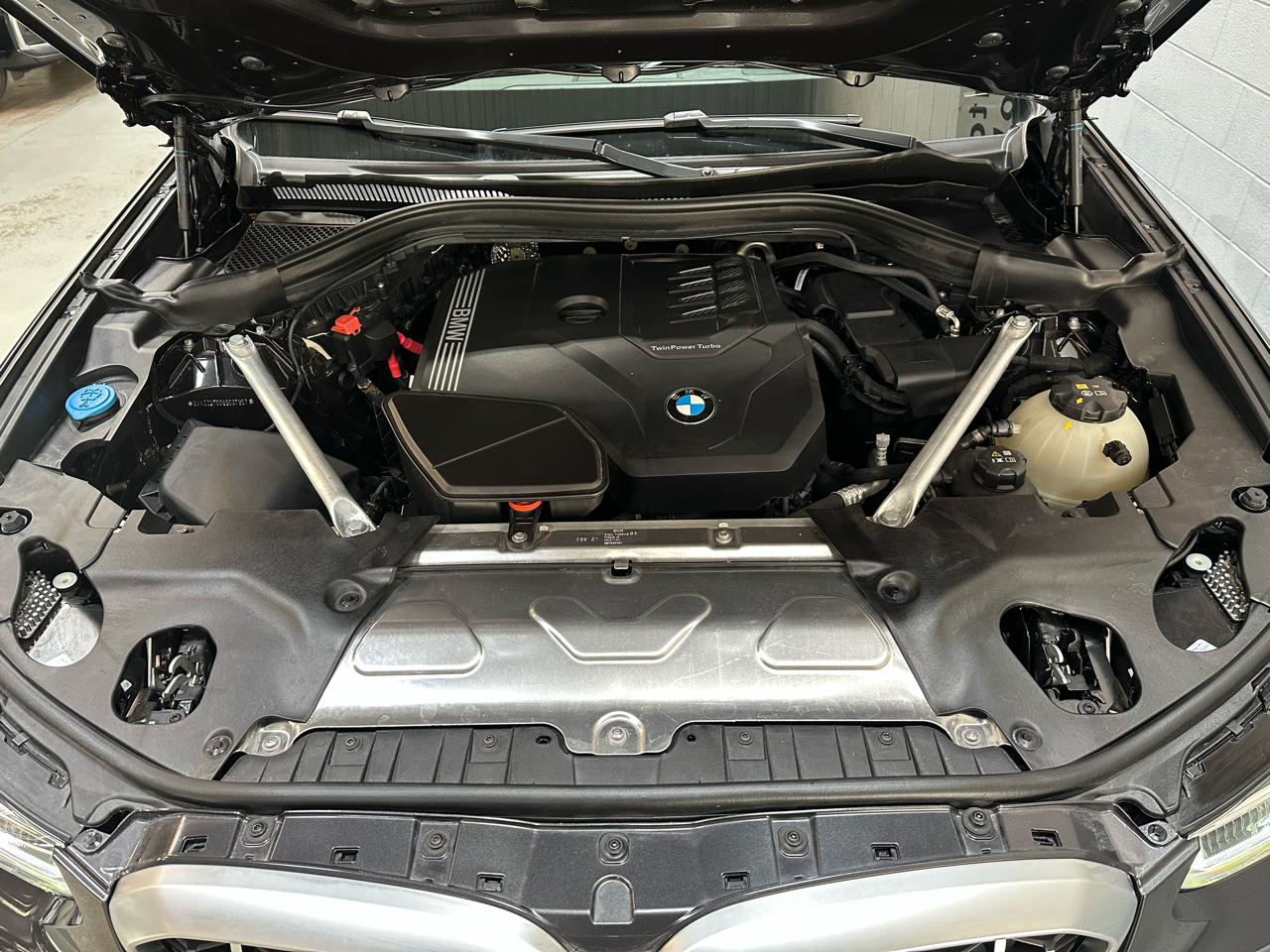 BMW X4 xDrive30i Sports Activity Coupe 2025