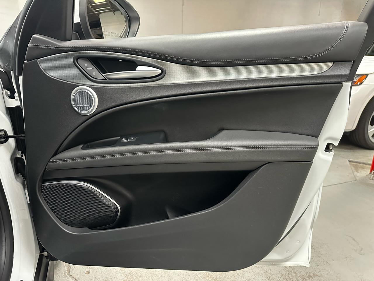 Alfa Romeo Stelvio Ti Sport AWD 2019