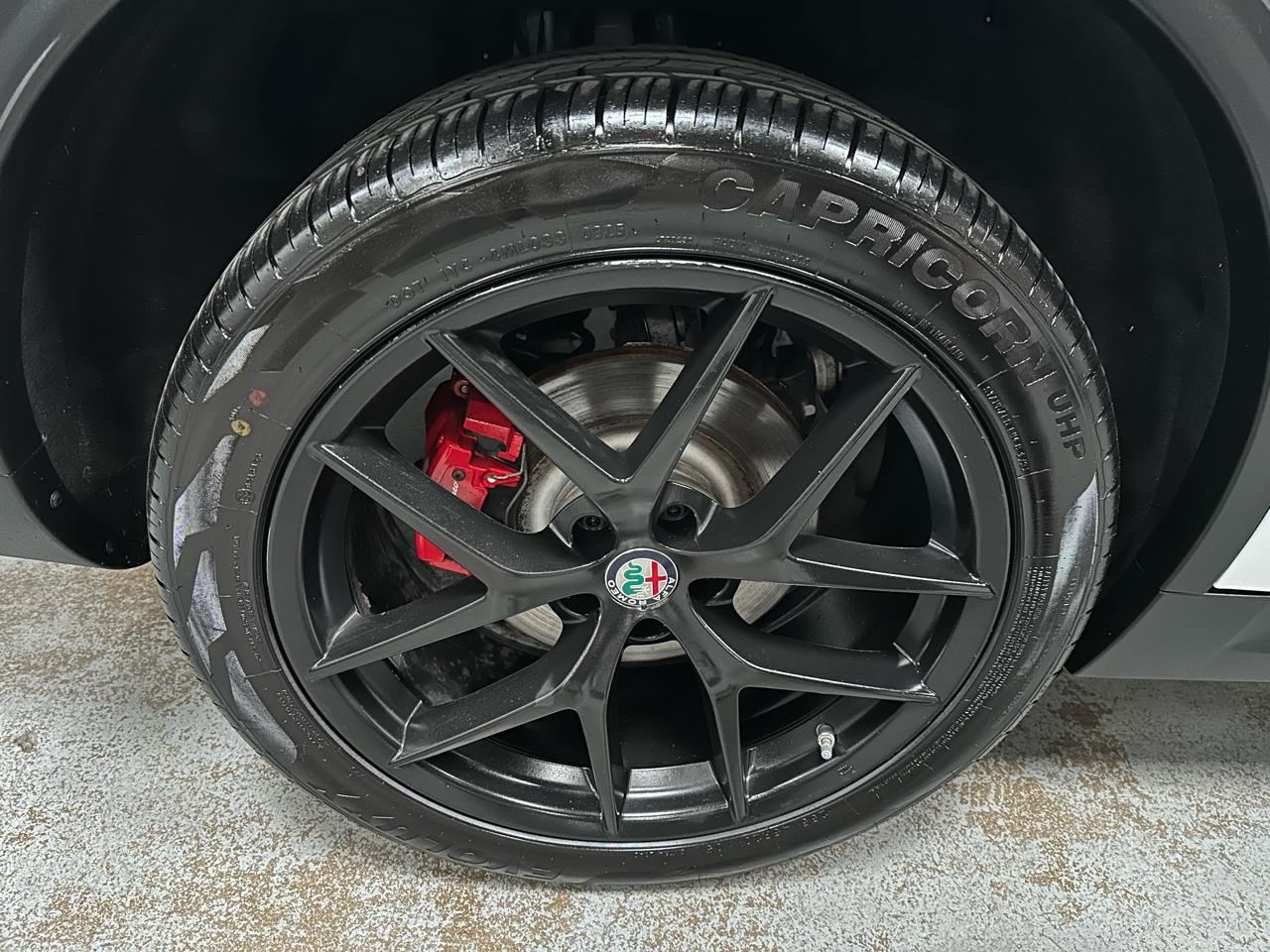 Alfa Romeo Stelvio Ti Sport AWD 2019