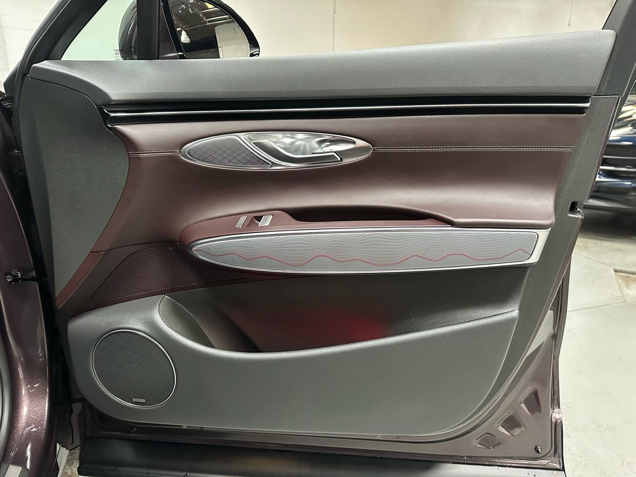 Genesis GV70 2.5T Advanced AWD 2023