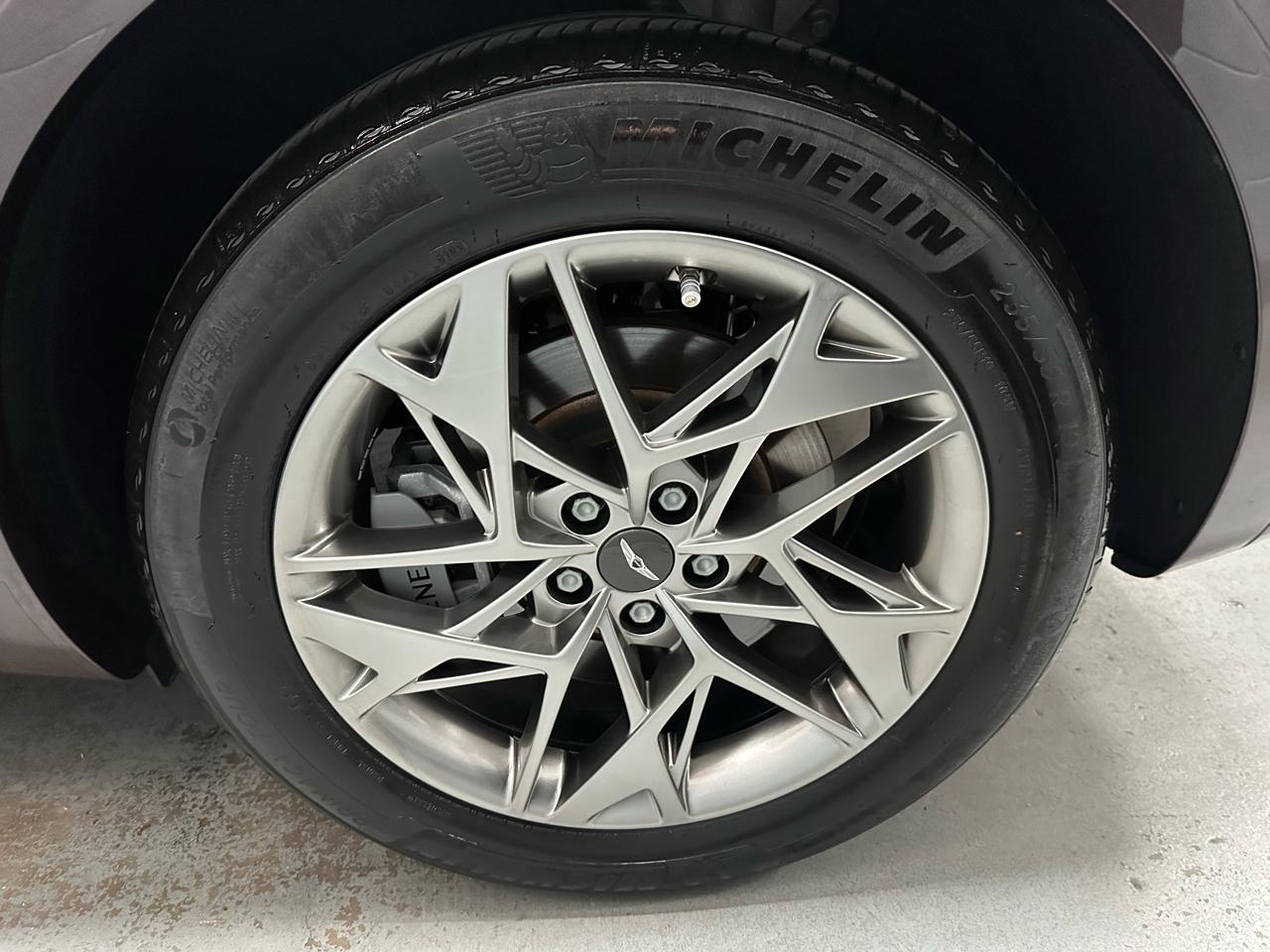 Genesis GV70 2.5T Advanced AWD 2023