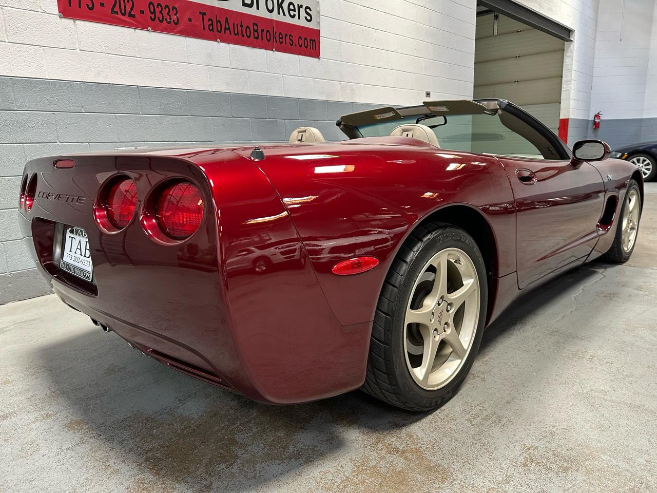 Chevrolet Corvette  2003