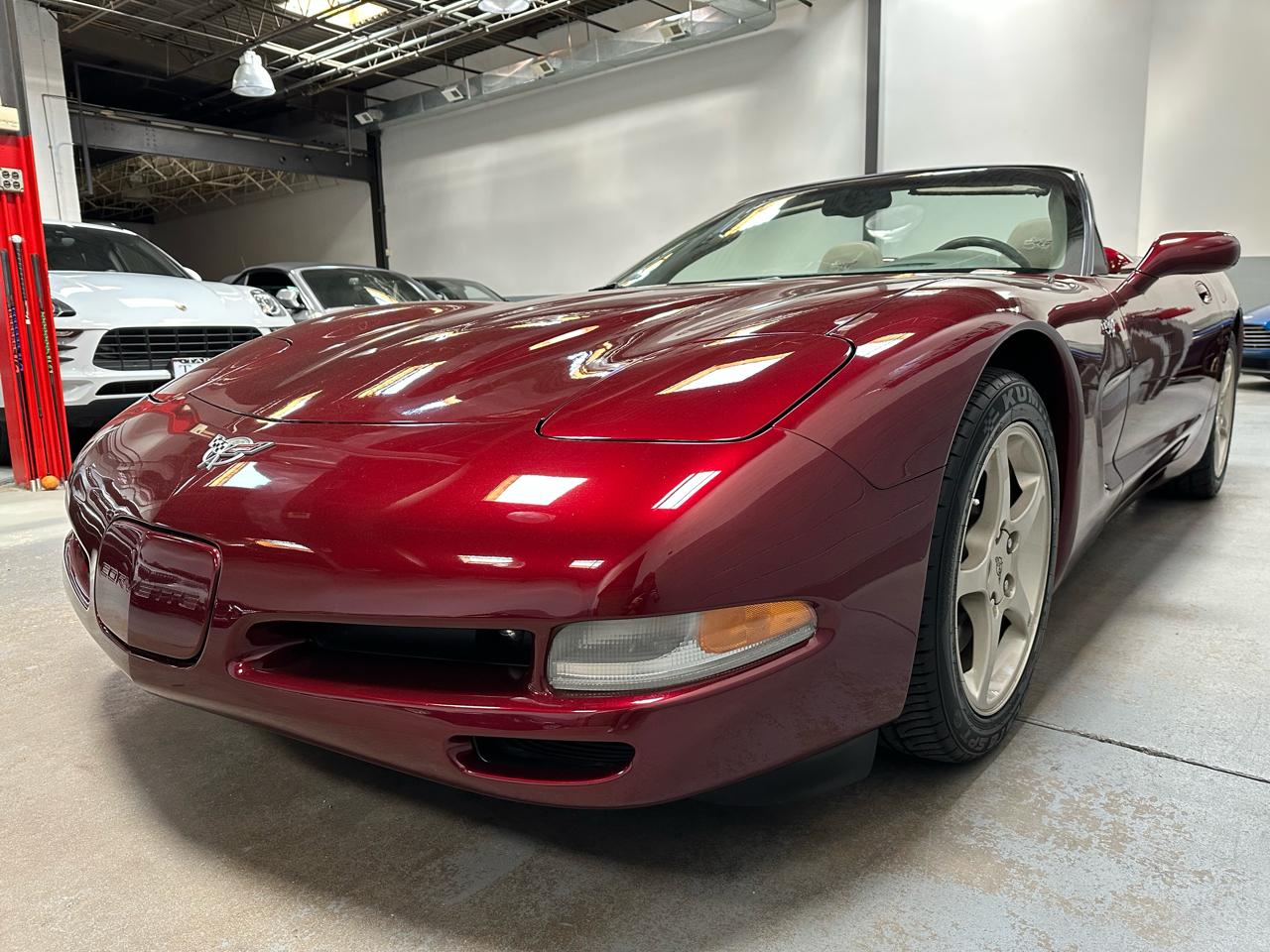 Chevrolet Corvette  2003