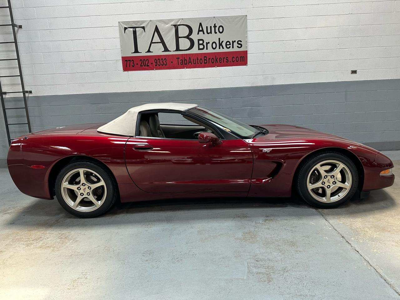 Chevrolet Corvette  2003