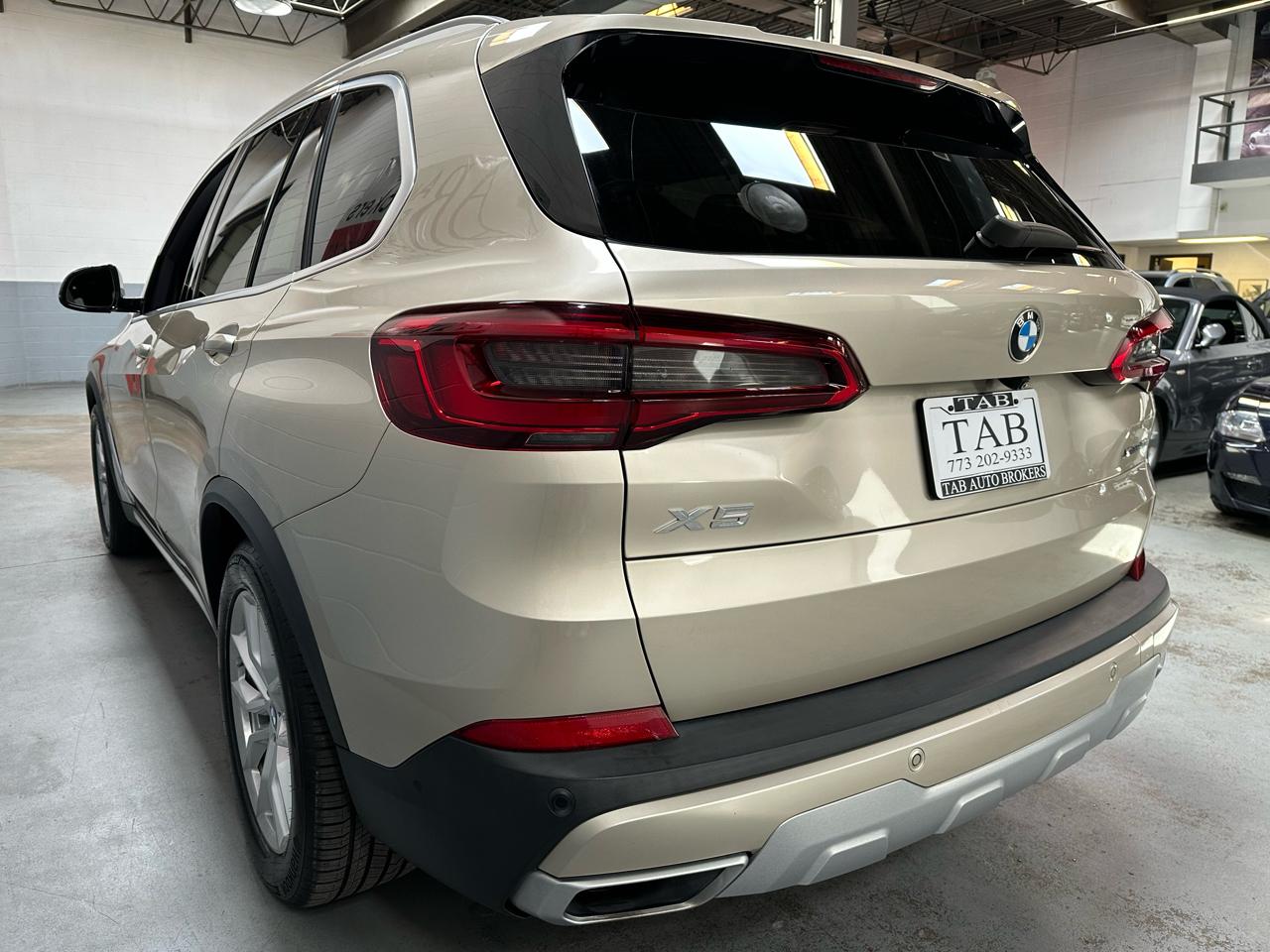 BMW X5 xDrive40i Sports Activity Vehicle 2019