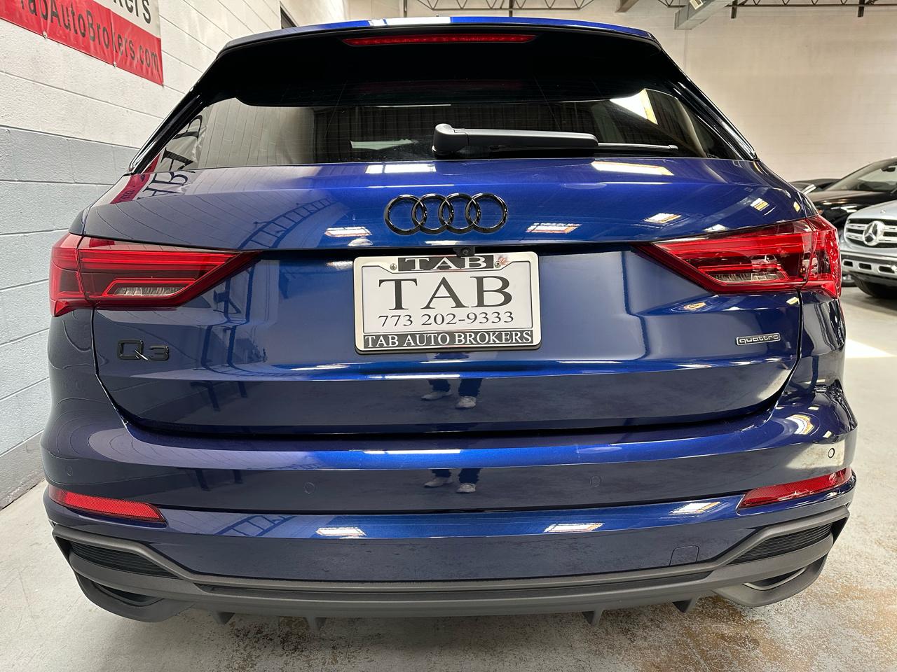 Audi Q3 S line Premium Plus 45 TFSI quattro 2024