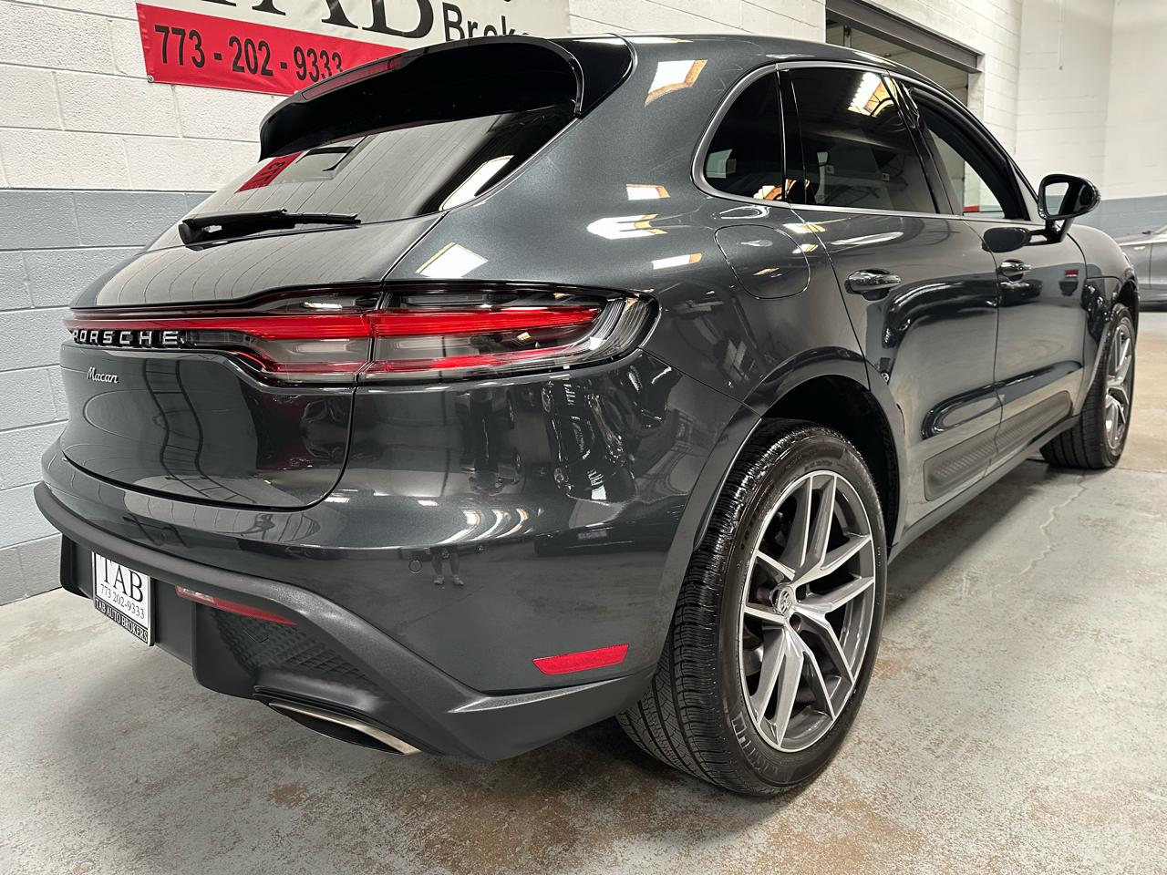 Porsche Macan AWD 2024