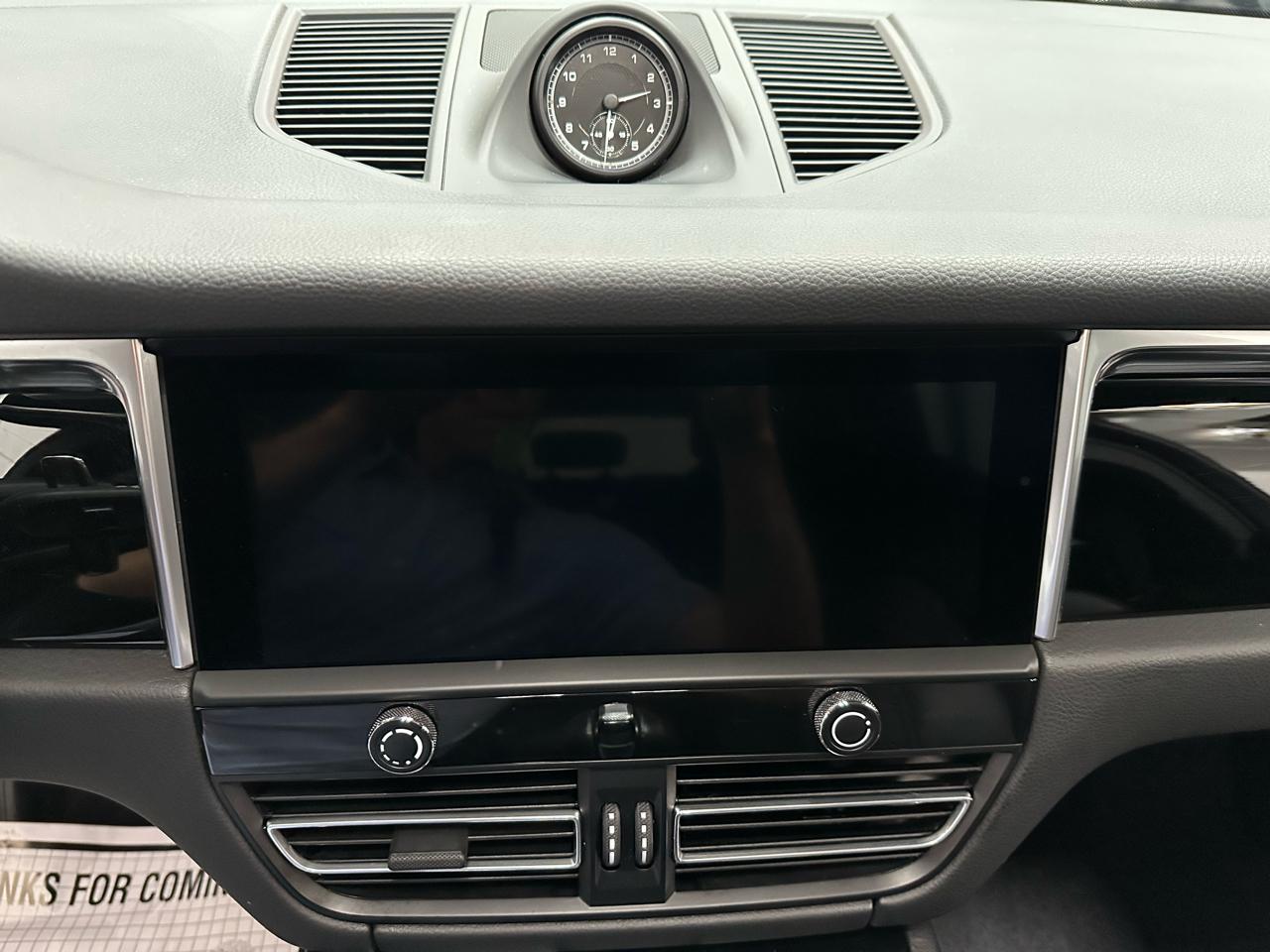 Porsche Macan AWD 2024