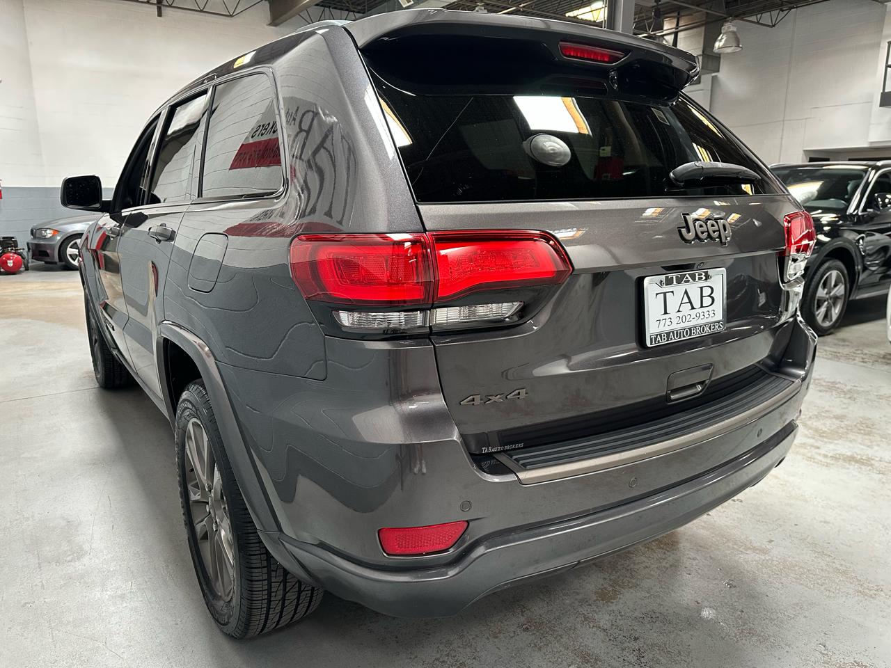 Jeep Grand Cherokee 4WD 4dr Limited 75th Anniversary 2016