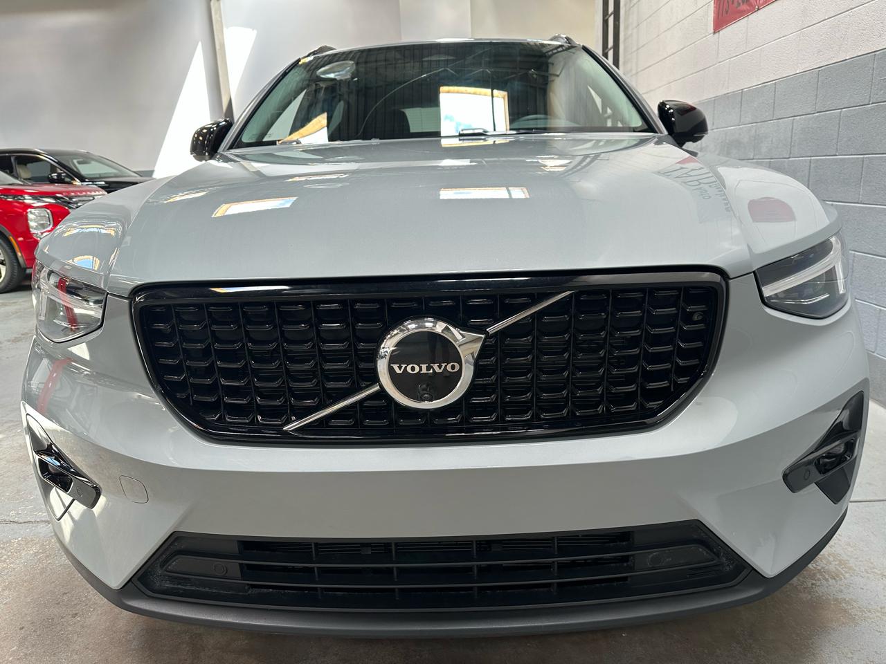 Volvo XC40 B5 AWD Plus 2026