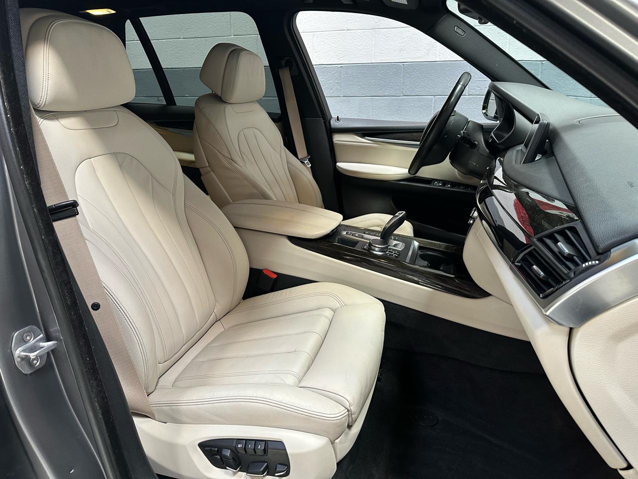 BMW X5 xDrive35i Sports Activity Vehicle 2017