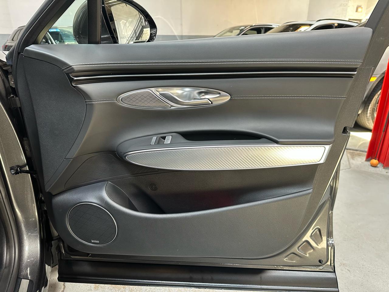 Genesis GV70 2.5T Sport Prestige AWD 2023