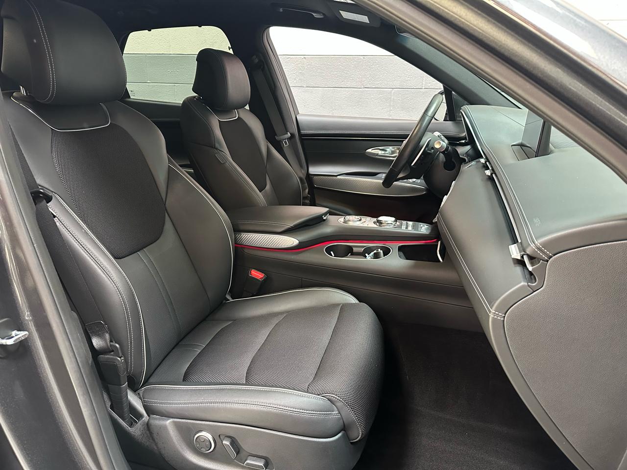 Genesis GV70 2.5T Sport Prestige AWD 2023