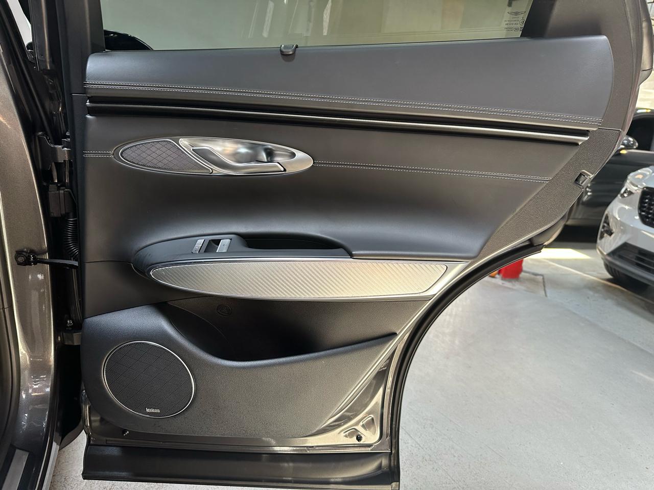 Genesis GV70 2.5T Sport Prestige AWD 2023