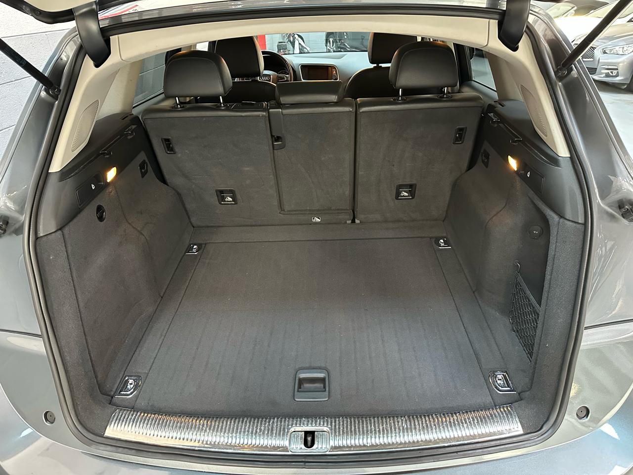 Audi Q5  2012