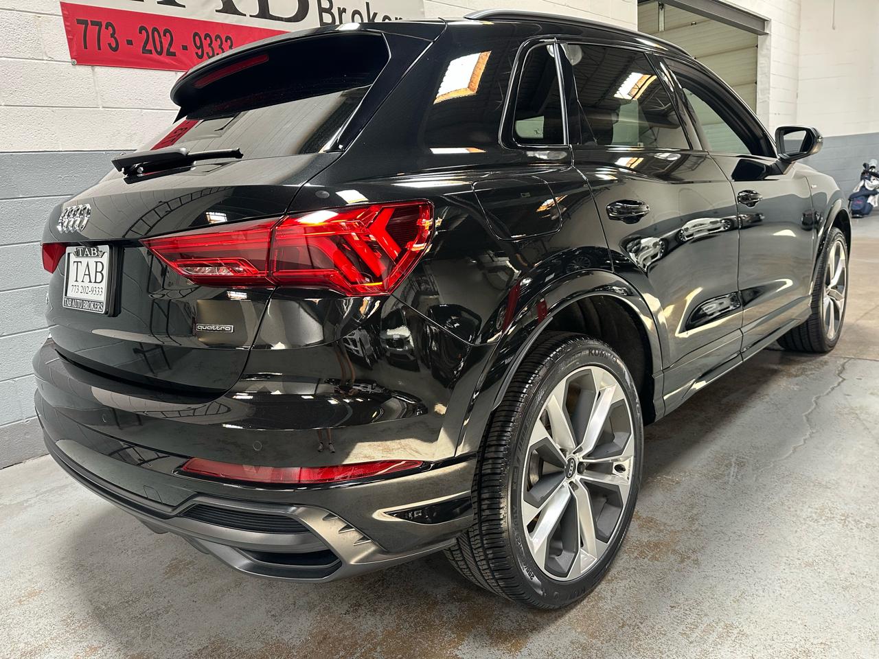 Audi Q3 S line Premium Plus 45 TFSI quattro 2022