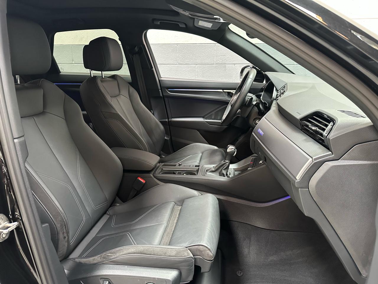 Audi Q3 S line Premium Plus 45 TFSI quattro 2022