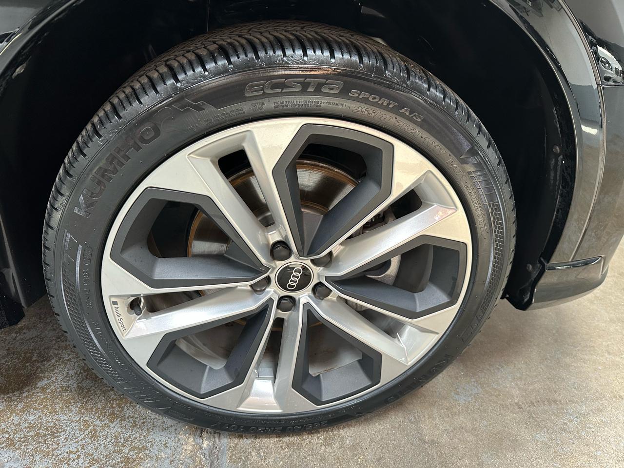 Audi Q3 S line Premium Plus 45 TFSI quattro 2022