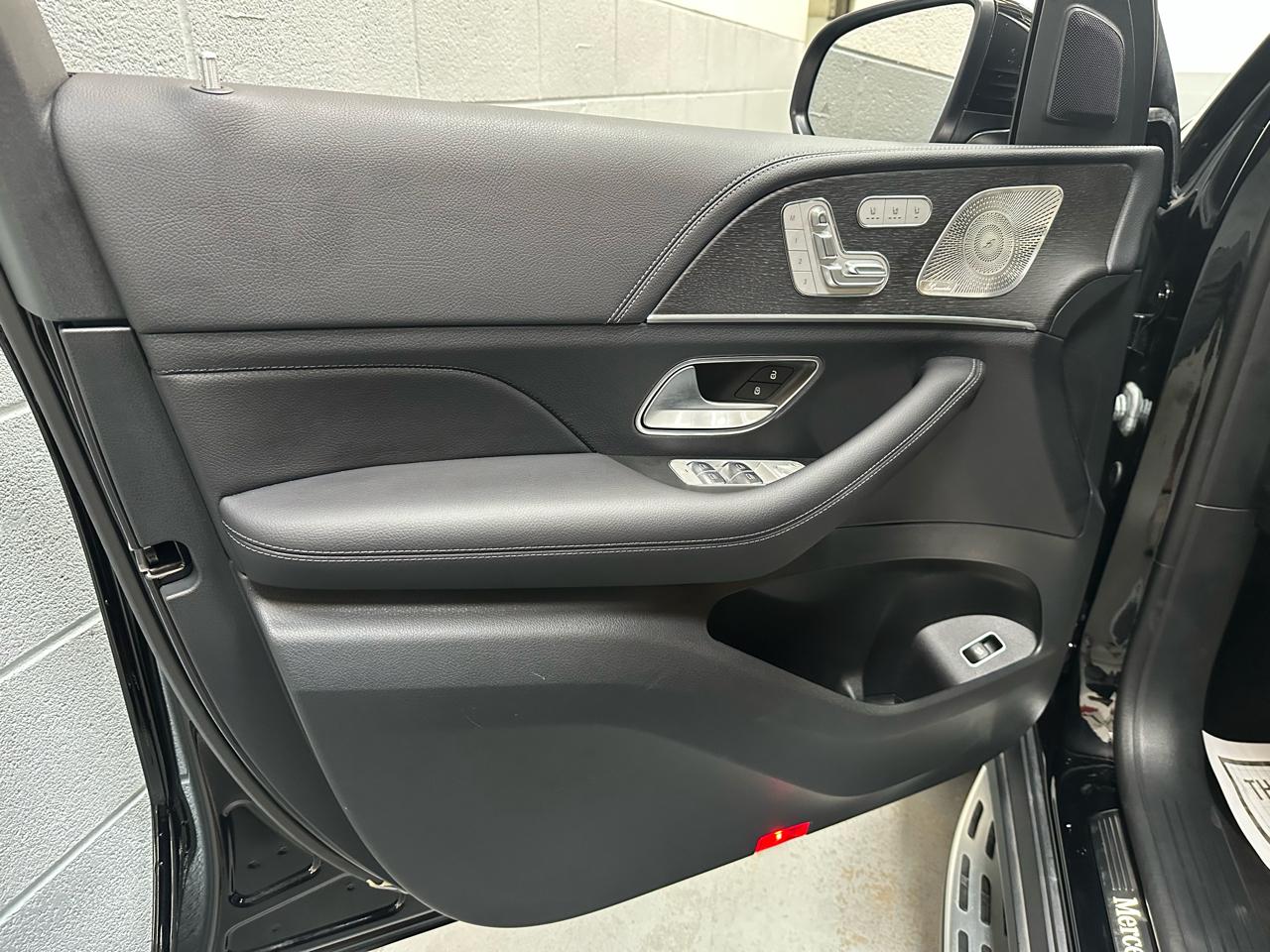Mercedes-Benz GLS GLS 450 4MATIC SUV 2023