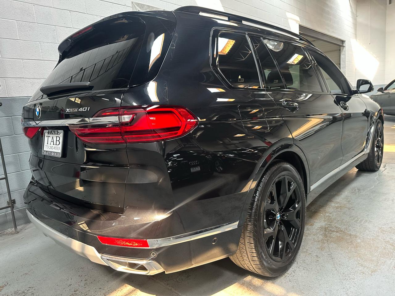 BMW X7 xDrive40i Sports Activity Vehicle 2022